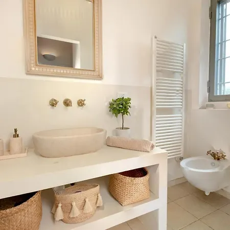 Antique Villa, Casa Rosa - 3 Bed, 2 Bath With Pool Ferienhaus