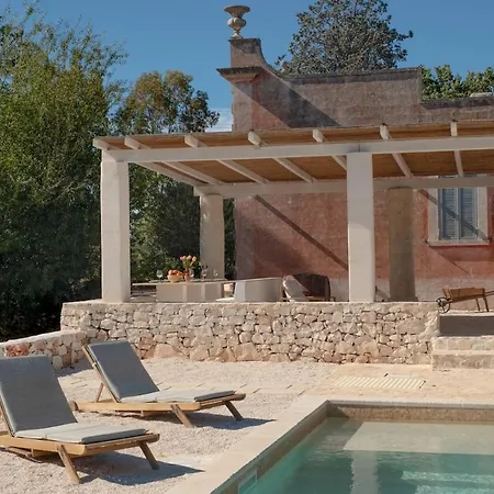 Antique Villa, Casa Rosa - 3 Bed, 2 Bath With Pool * Ceglie Messapica