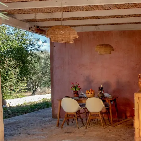 Antique Villa, Casa Rosa - 3 Bed, 2 Bath With Pool