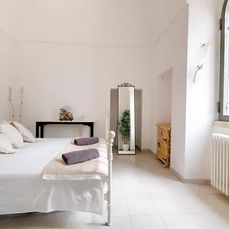 Antique Villa, Casa Rosa - 3 Bed, 2 Bath With Pool Ferienhaus