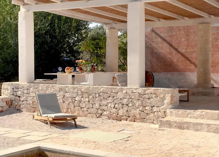 Casa vacanze Antique Villa, Casa Rosa - 3 Bed, 2 Bath With Pool