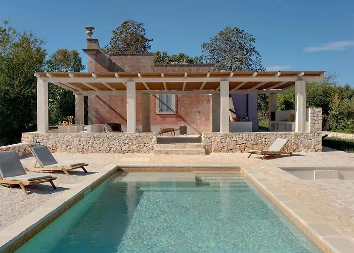 Casa vacanze Antique Villa, Casa Rosa - 3 Bed, 2 Bath With Pool *